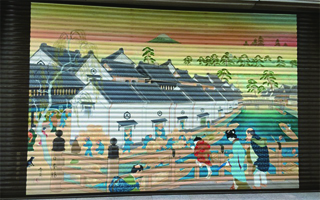 シャッターに壁画を制作した事例